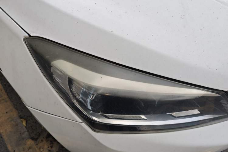 Used CHANGAN Alsvin V7 2015 1.6L Manual Fun Edition China V Standard Right Front Headlight