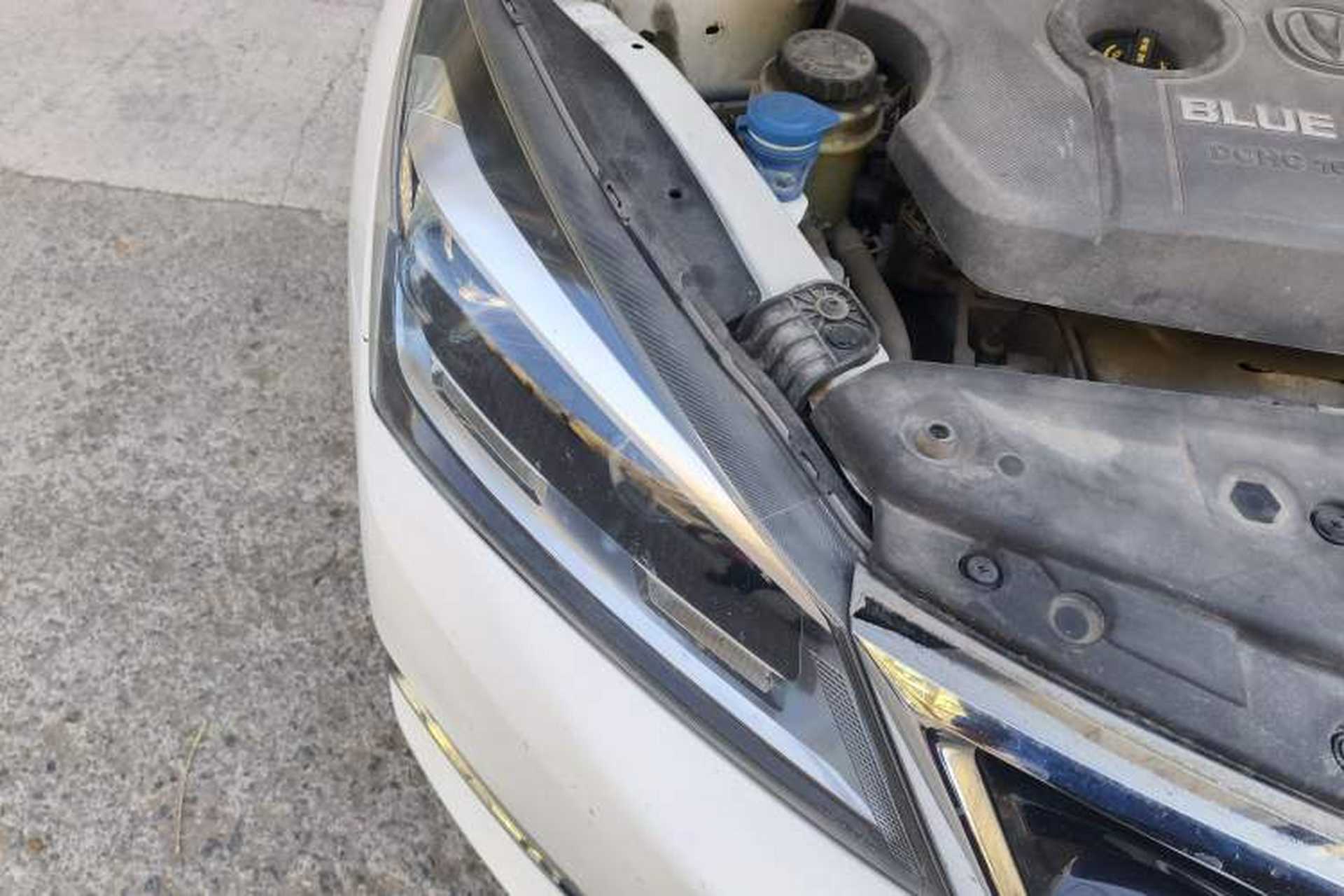Used CHANGAN Alsvin V7 2015 1.6L Manual Enjoyment Model China V Standard Right Front Headlight