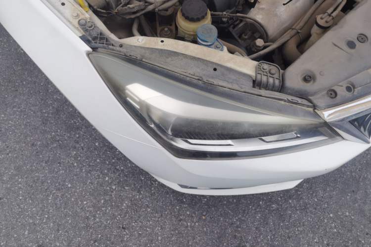 Used CHANGAN Alsvin V7 2015 1.6L Manual Enjoyment Model China IV Standard Right Front Headlight