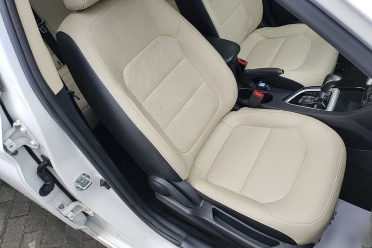 Used CHANGAN Alsvin V7 2015 1.6L Automatic Enjoyment Model China V Standard Right Front Seat