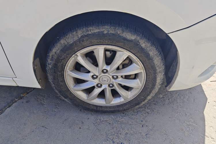 Used CHANGAN Alsvin V7 2015 1.6L Manual Enjoyment Model China IV Standard Right Front Wheel Hub