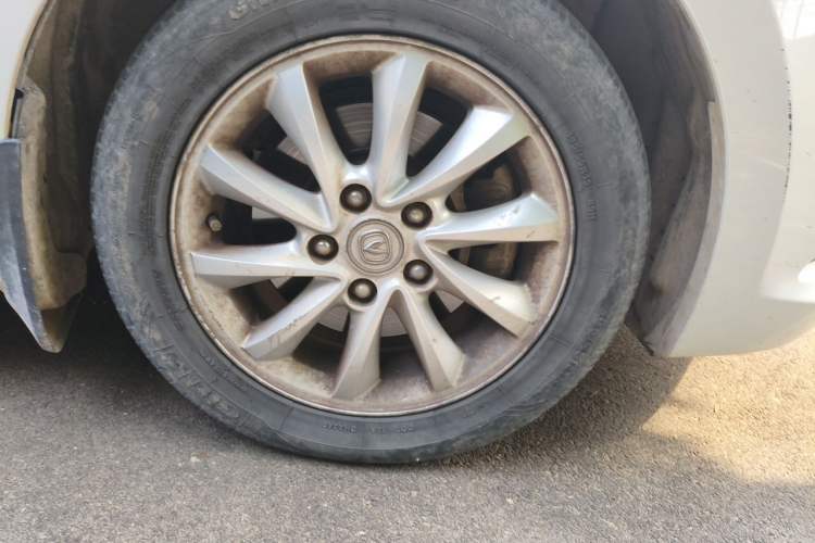 Used CHANGAN Alsvin V7 2015 1.6L Manual Joyful Edition China IV Right Front Wheel Hub