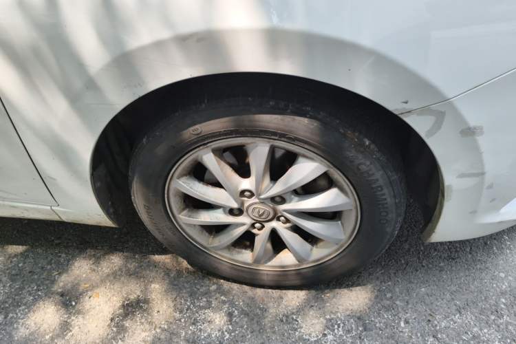 Used CHANGAN Alsvin V7 2015 1.6L Automatic Enjoyment Model China V Standard Right Front Wheel Hub