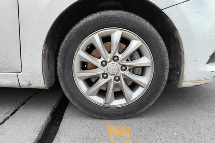 Used CHANGAN Alsvin V7 2015 1.6L Manual Joyride Model China V Standard Right Front Wheel Hub