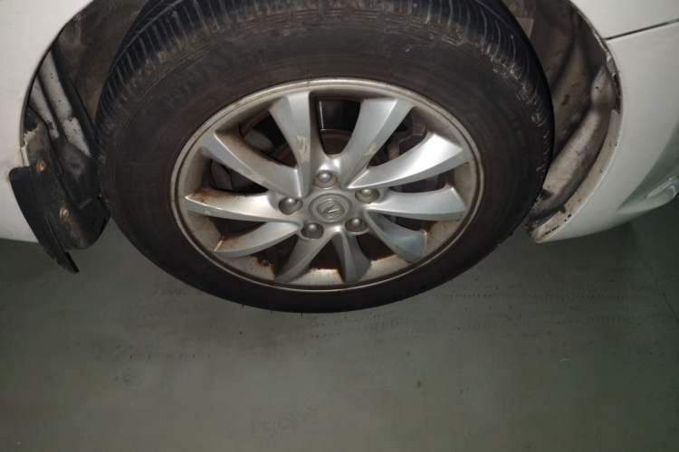 Used CHANGAN Alsvin V7 2015 1.6L Automatic Enjoyment Model China IV Standard Right Front Wheel Hub