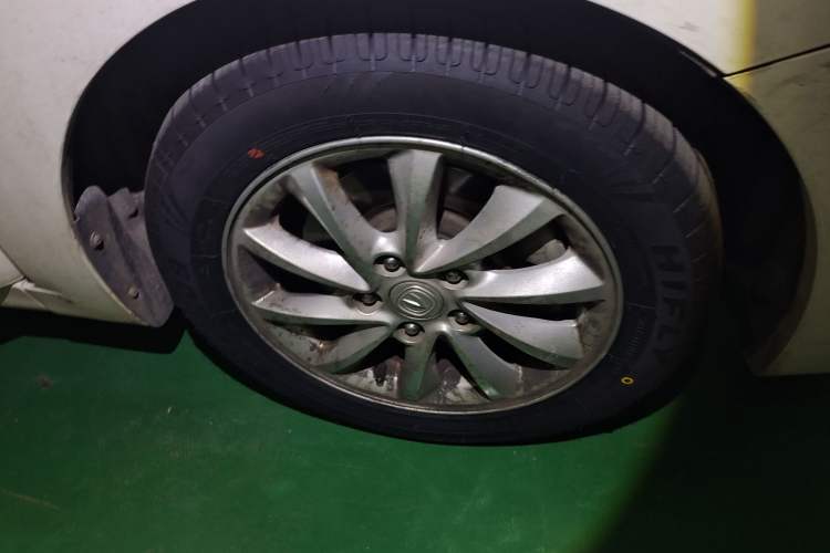 Used CHANGAN Alsvin V7 2015 1.6L Automatic Enjoyment Model China V Standard Right Front Wheel Hub