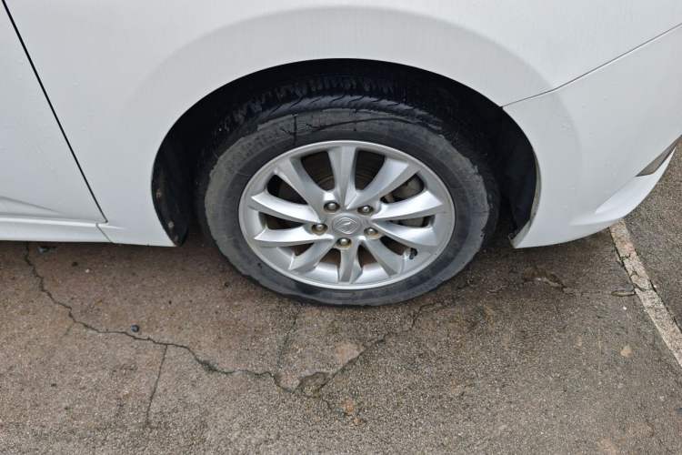 Used CHANGAN Alsvin V7 2015 1.6L Manual Joyride Model China IV Standard Right Front Wheel Hub