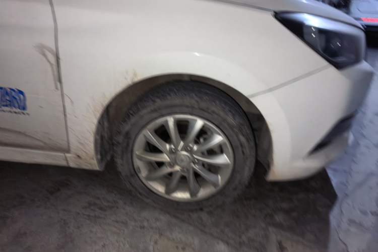 Used CHANGAN Alsvin V7 2015 1.6L Manual Enjoyment Model China V Standard Right Front Wheel Hub