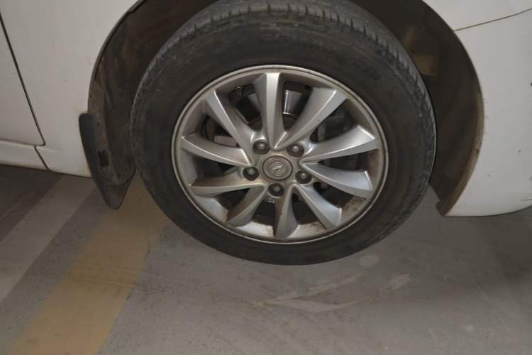 Used CHANGAN Alsvin V7 2015 1.6L Manual Enjoyment Model China V Standard Right Front Wheel Hub