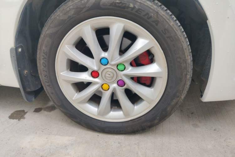 Used CHANGAN Alsvin V7 2015 1.6L Manual Enjoyment Model China IV Standard Right Front Wheel Hub