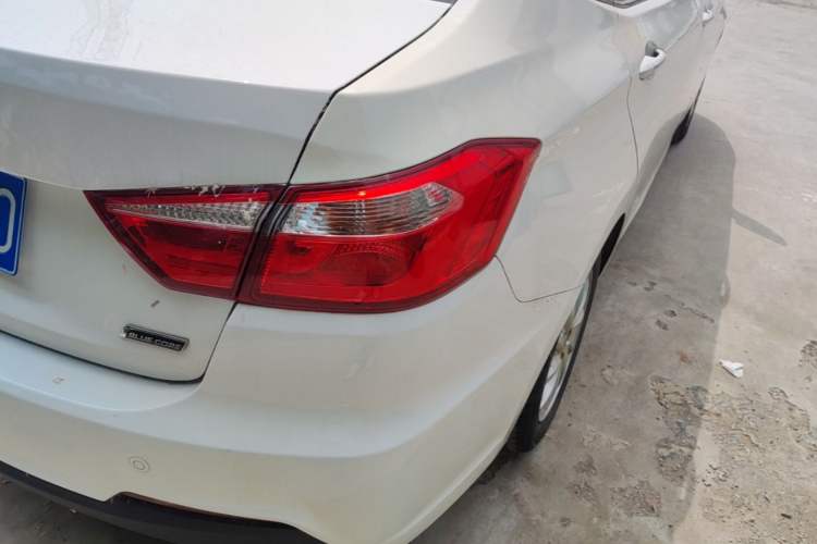 Used CHANGAN Alsvin V7 2015 1.6L Manual Enjoyment Model China V Standard Right Rear Taillight