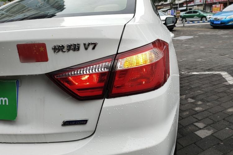 Used CHANGAN Alsvin V7 2015 1.6L Automatic Enjoyment Model China V Standard Right Rear Taillight