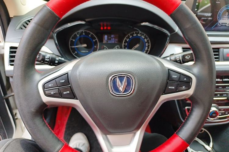 Used CHANGAN Alsvin V7 2015 1.6L Manual Fun Model China IV Standard Steering Wheel