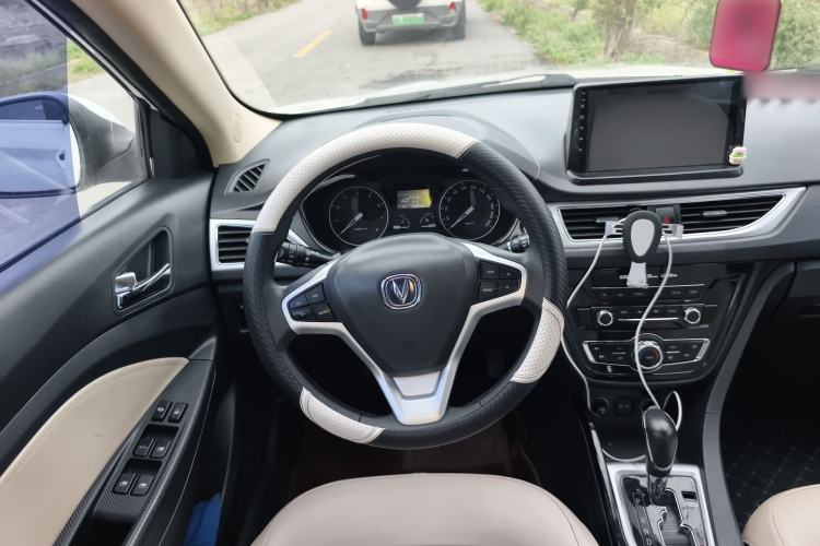 Used CHANGAN Alsvin V7 2015 1.6L Automatic Enjoyment Model China IV Standard Steering Wheel