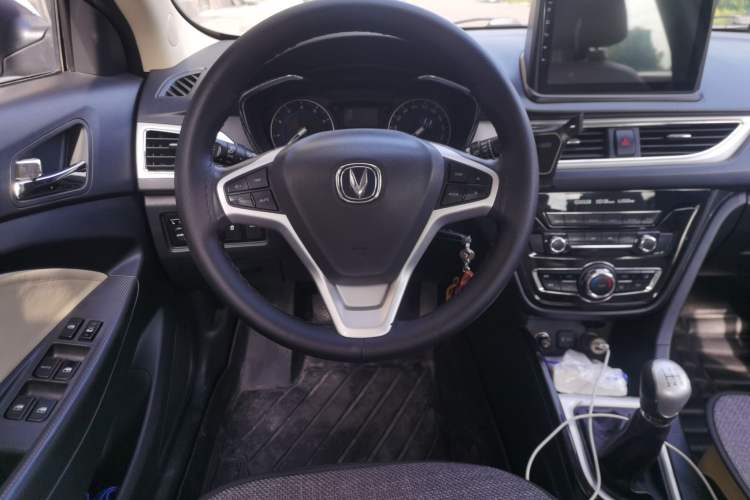 Used CHANGAN Alsvin V7 2015 1.6L Manual Fun Model China IV Standard Steering Wheel