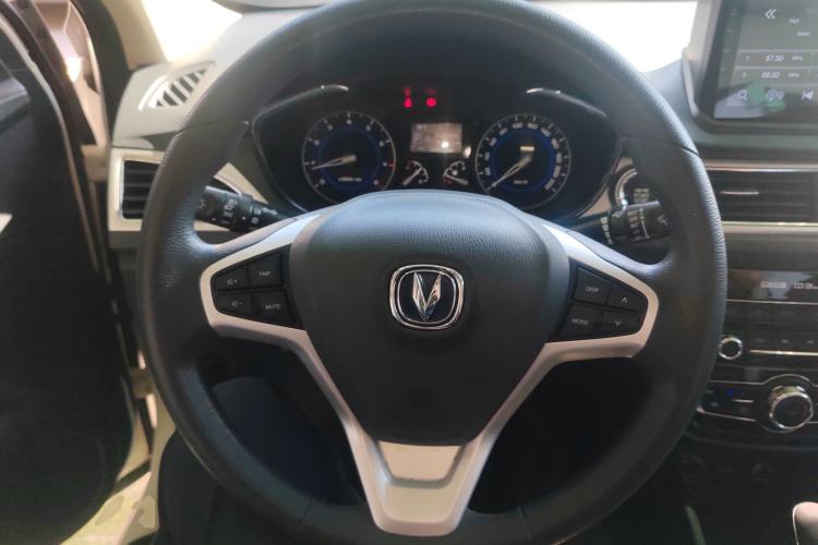 Used CHANGAN Alsvin V7 2015 1.6L Automatic Enjoyment Model China IV Standard Steering Wheel