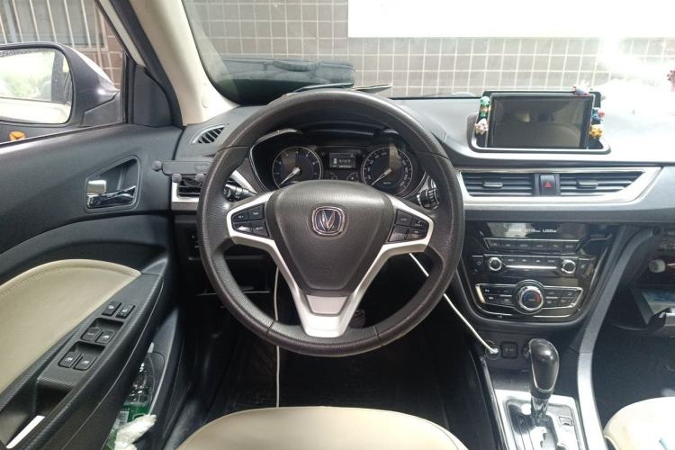 Used CHANGAN Alsvin V7 2015 1.6L Automatic Enjoyment Model China IV Standard Steering Wheel