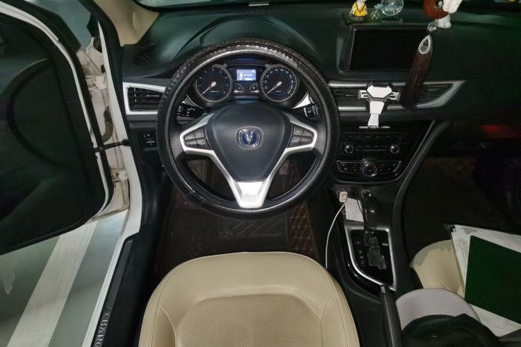 Used CHANGAN Alsvin V7 2015 1.6L Automatic Enjoyment Model China IV Standard Steering Wheel