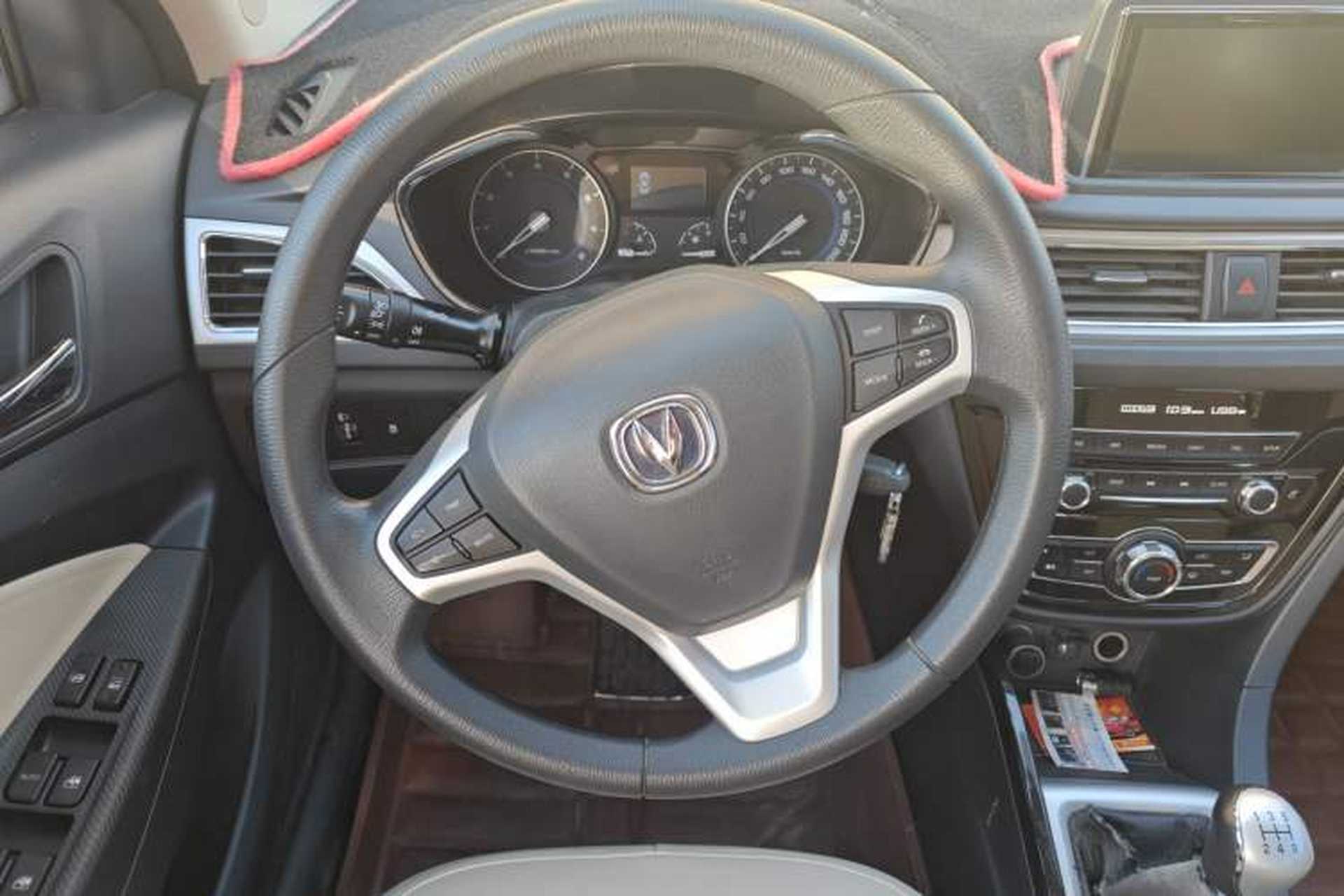 Used CHANGAN Alsvin V7 2015 1.6L Manual Enjoyment Model China V Standard Steering Wheel