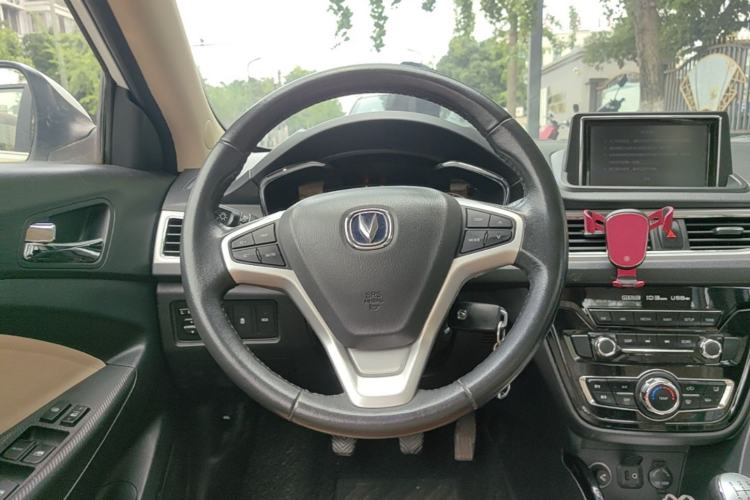 Used CHANGAN Alsvin V7 2015 1.6L Manual Fun Model China IV Standard Steering Wheel