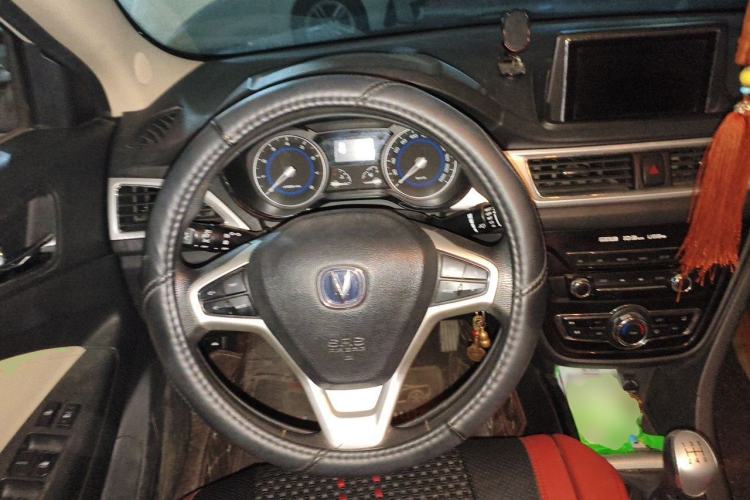 Used CHANGAN Alsvin V7 2015 1.6L Manual Enjoyment Model China IV Standard Steering Wheel