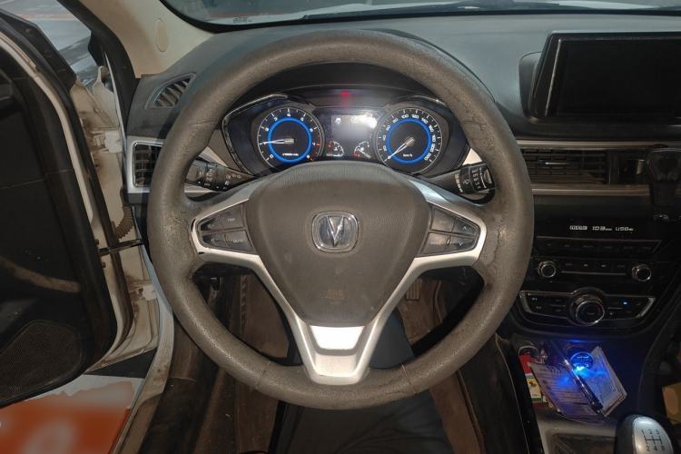 Used CHANGAN Alsvin V7 2015 1.6L Manual Enjoyment Model China IV Standard Steering Wheel