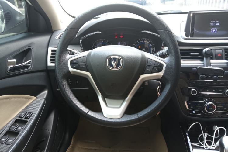Used CHANGAN Alsvin V7 2015 1.6L Manual Enjoyment Model China IV Standard Steering Wheel