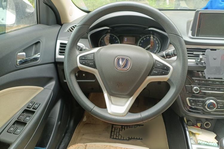 Used CHANGAN Alsvin V7 2015 1.6L Manual Enjoyment Model China IV Standard Steering Wheel