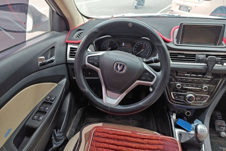 Used CHANGAN Alsvin V7 2015 1.6L Manual Enjoyment Model China IV Standard Steering Wheel