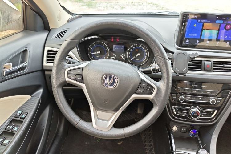Used CHANGAN Alsvin V7 2015 1.6L Automatic Joyful Model China IV Standard Steering Wheel