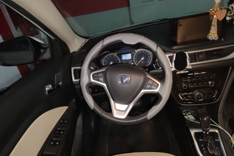 Used CHANGAN Alsvin V7 2015 1.6L Automatic Enjoyment Model China IV Standard Steering Wheel