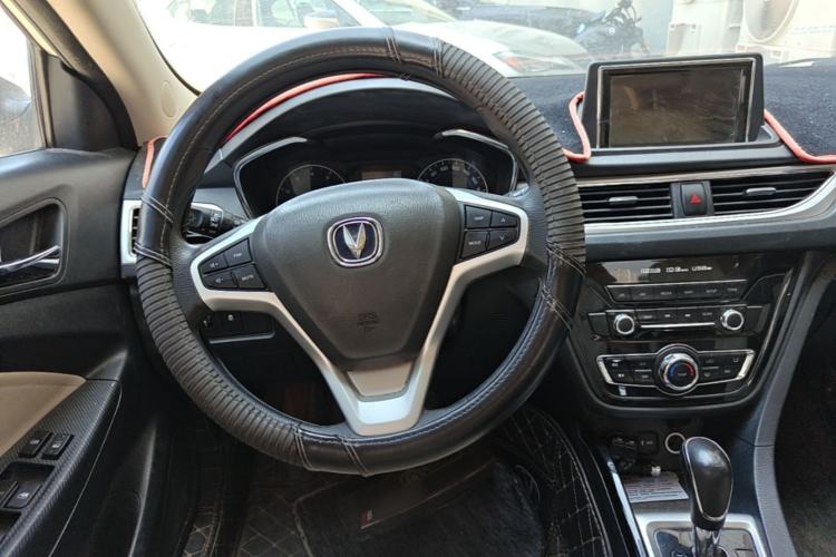 Used CHANGAN Alsvin V7 2015 1.6L Automatic Enjoyment Model China V Standard Steering Wheel