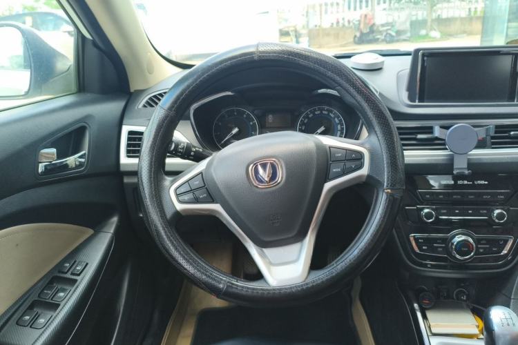 Used CHANGAN Alsvin V7 2015 1.6L Manual Enjoyment Model China IV Standard Steering Wheel
