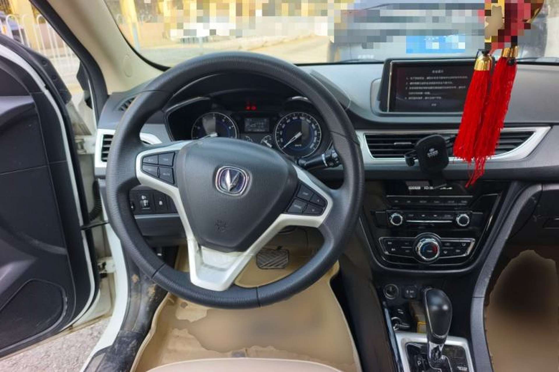 Used CHANGAN Alsvin V7 2015 1.6L Automatic Enjoyment Model China IV Standard Steering Wheel