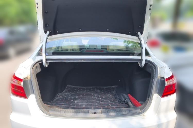 Used CHANGAN Alsvin V7 2015 1.6L Automatic Enjoyment Model China V Standard Trunk