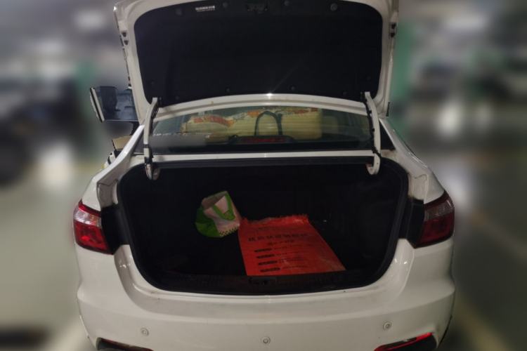 Used CHANGAN Alsvin V7 2015 1.6L Automatic Enjoyment Model China IV Standard Trunk