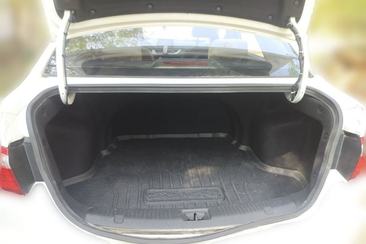 Used CHANGAN Alsvin V7 2015 1.6L Manual Enjoyment Model China IV Standard Trunk