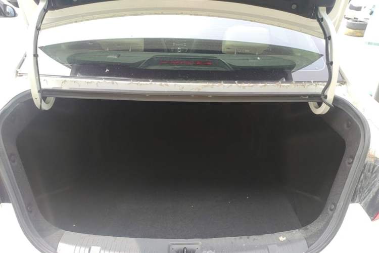 Used CHANGAN Alsvin V7 2015 1.6L Manual Enjoyment Model China V Standard Trunk