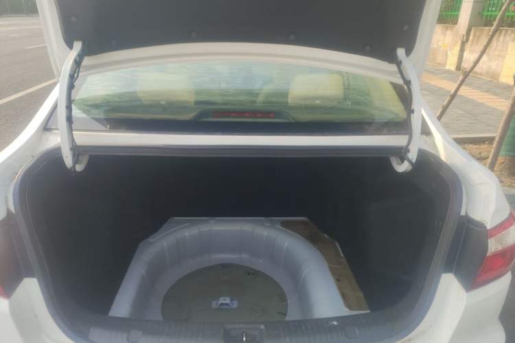 Used CHANGAN Alsvin V7 2015 1.6L Manual Enjoyment Model China V Standard Trunk