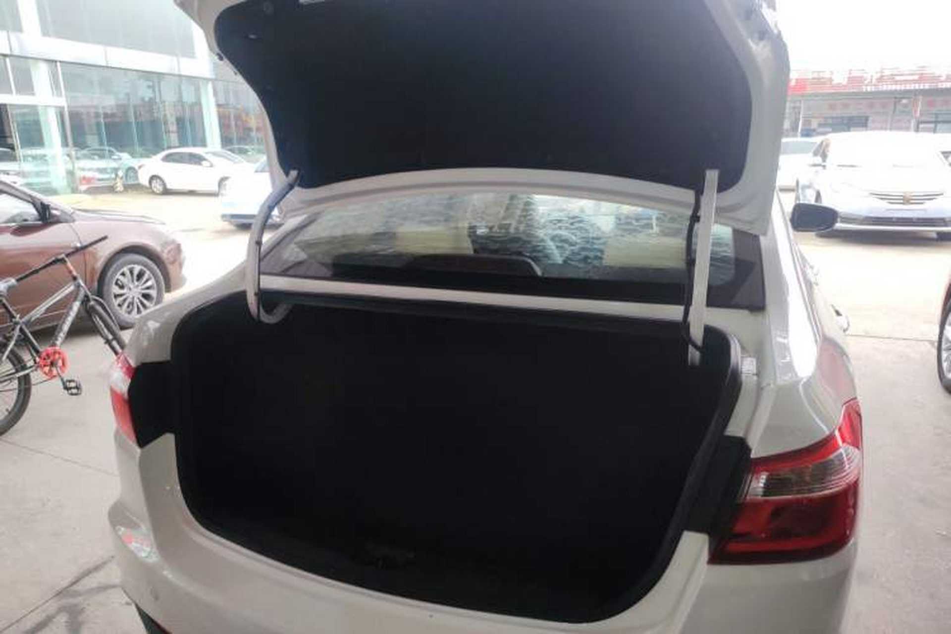 Used CHANGAN Alsvin V7 2015 1.6L Manual Enjoyment Model China IV Standard Trunk