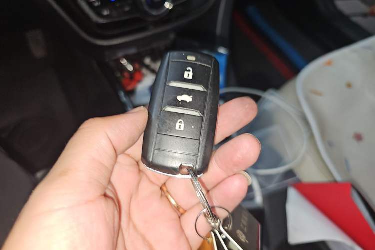 Used CHANGAN Alsvin V7 2015 1.6L Automatic Enjoyment Model China V Standard Vehicle Key