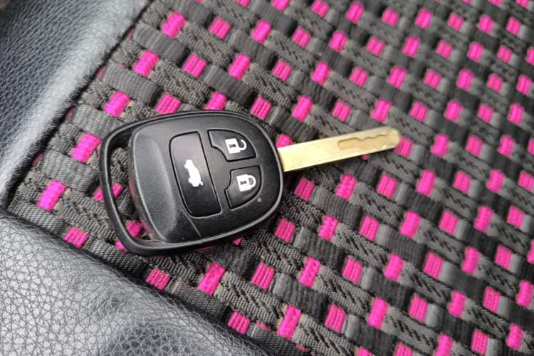 Used CHANGAN Alsvin V7 2015 1.6L Manual Joyride Model China V Standard Vehicle Key