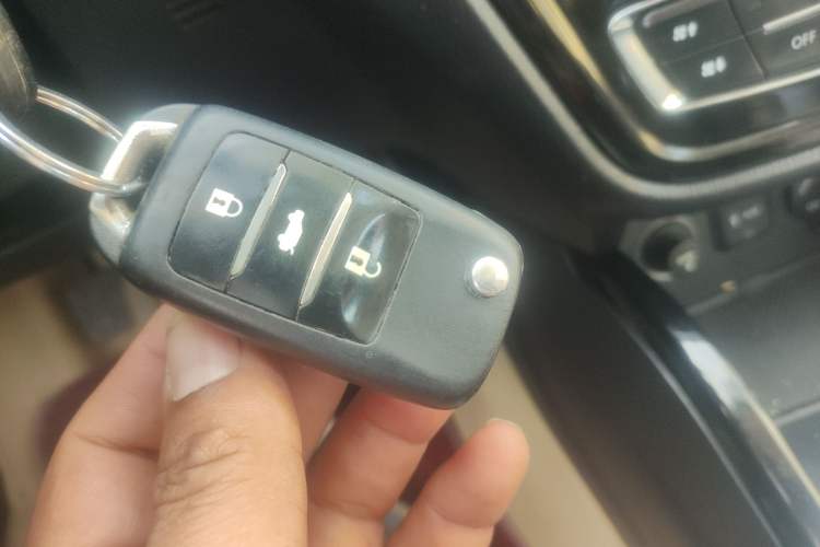 Used CHANGAN Alsvin V7 2015 1.6L Manual Enjoyment Model China V Standard Vehicle Key