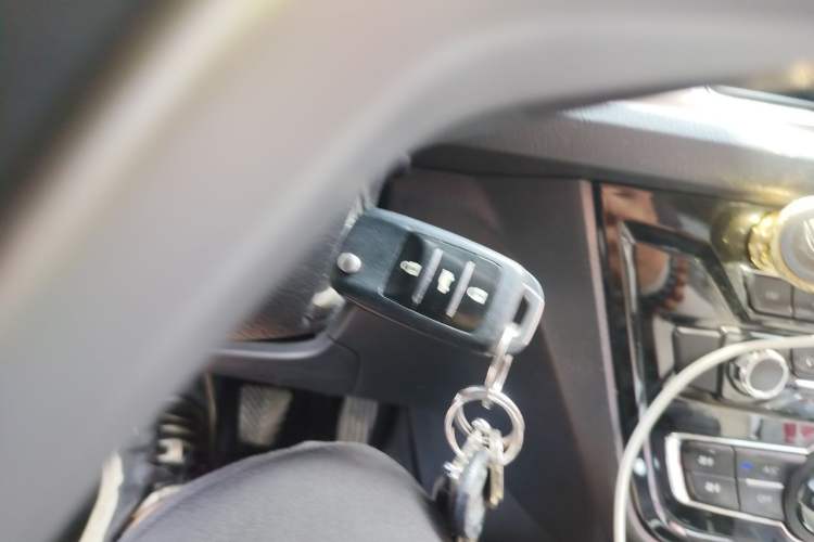Used CHANGAN Alsvin V7 2015 1.6L Manual Enjoyment Model China IV Standard Vehicle Key