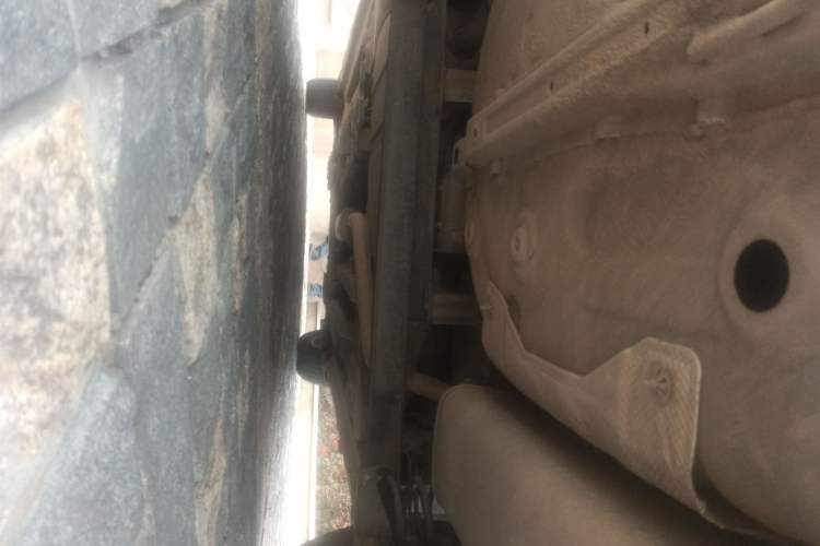 Used CHANGAN Alsvin V7 2015 1.6L Manual Enjoyment Model China IV Standard Chassis Rear