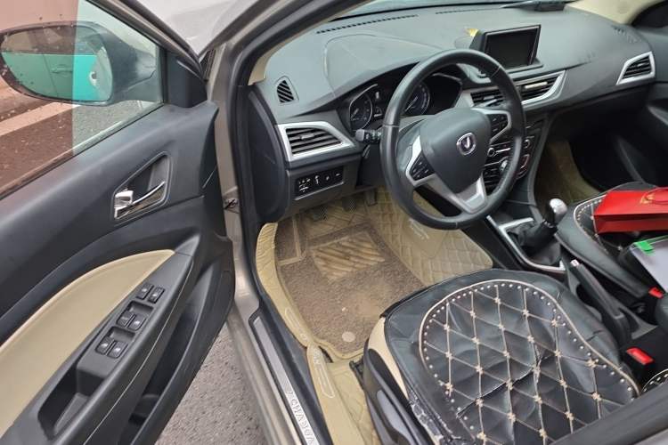 Used CHANGAN Alsvin V7 2015 1.6L Manual Fun Edition China V Standard Driver Seat