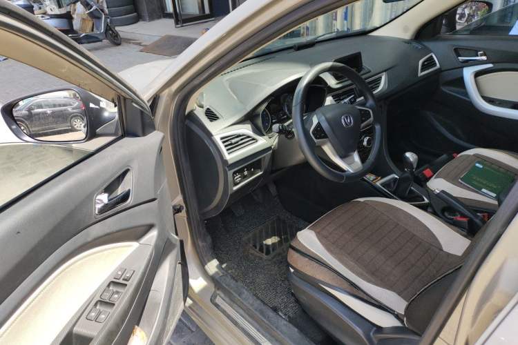 Used CHANGAN Alsvin V7 2015 1.6L Manual LeShang Edition China IV Driver Seat