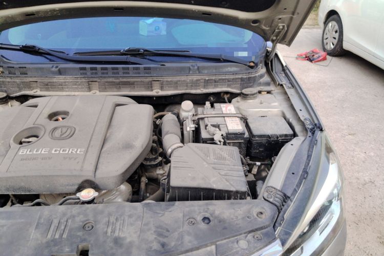 Used CHANGAN Alsvin V7 2015 1.6L Manual Enjoyment Model China IV Standard Engine Bay Left