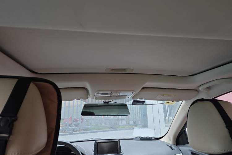 Used CHANGAN Alsvin V7 2015 1.6L Manual Fun Edition China V Standard Headliner