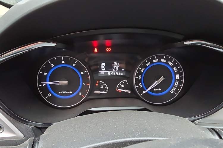 Used CHANGAN Alsvin V7 2015 1.6L Manual Fun Edition China V Standard Instrument Cluster